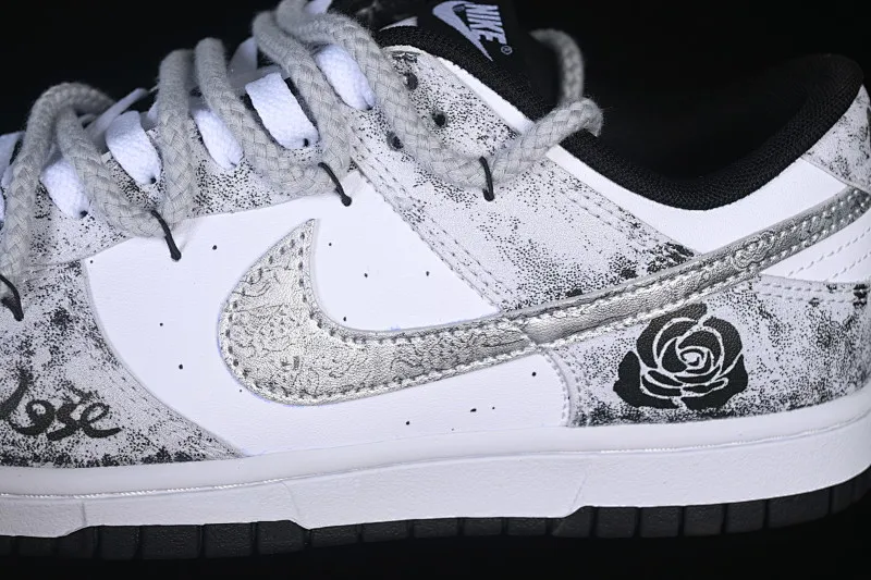 All categories Nk SB Dunk Series Nk SB Dunk Low High-end customized low-top sneakers Nike SB Dunk Low straps Anniversary high-end customized low-top casual sneakers DD1391-100